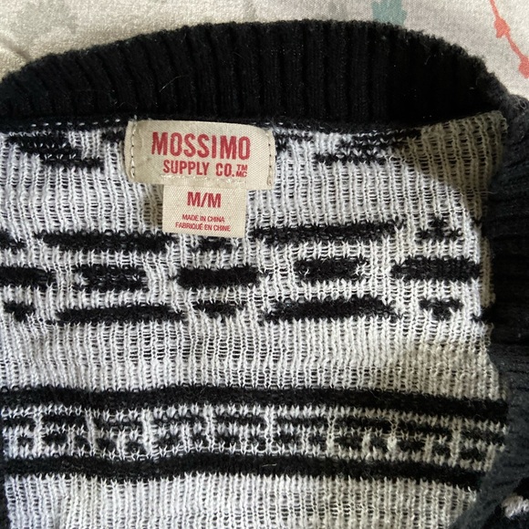 Cardigan - Picture 2 of 3